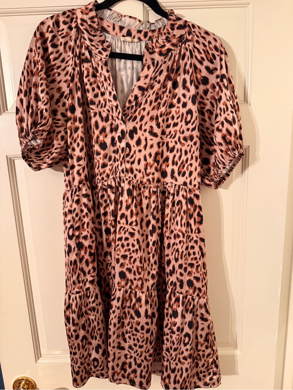 JODIFL Pink Leopard Print Tiered Casual Dress